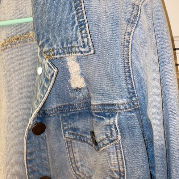 Brand New Denim Jacket - Picture 4 of 7